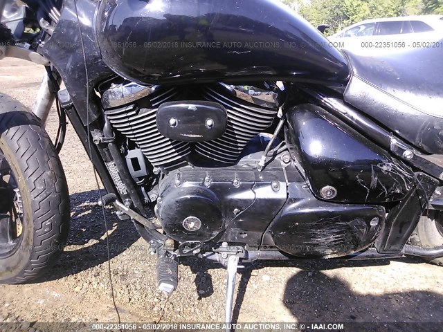 JS1VS56A652101532 - 2005 SUZUKI M50 BK5 BLACK photo 9