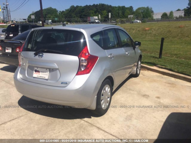 3N1CE2CP1FL387787 - 2015 NISSAN VERSA NOTE S/S PLUS/SV/SL/SR SILVER photo 4