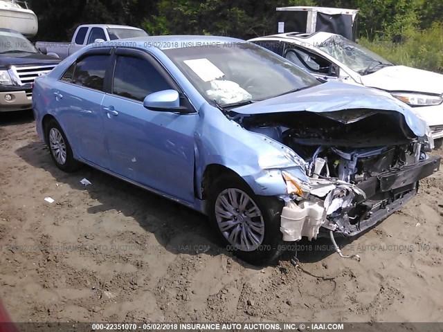 4T1BF1FK0CU632186 - 2012 TOYOTA CAMRY SE/LE/XLE Light Blue photo 1