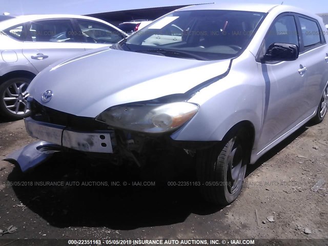 2T1KU40E59C067387 - 2009 TOYOTA COROLLA MATRIX  SILVER photo 6