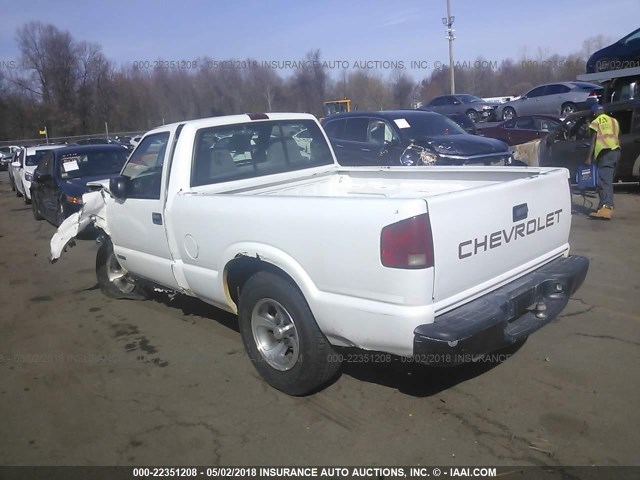 1GCCS1449XK214963 - 1999 CHEVROLET S TRUCK S10 WHITE photo 3