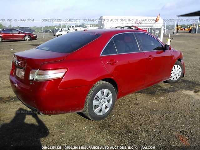 4T1BF3EK1BU621936 - 2011 TOYOTA CAMRY SE/LE/XLE 红色 照片 4