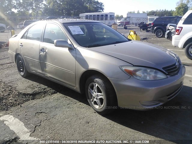 4T1BE32KX3U159448 - 2003 TOYOTA CAMRY LE/XLE/SE GOLD photo 1