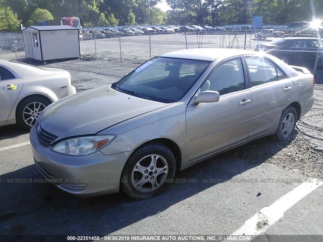 4T1BE32KX3U159448 - 2003 TOYOTA CAMRY LE/XLE/SE GOLD photo 2