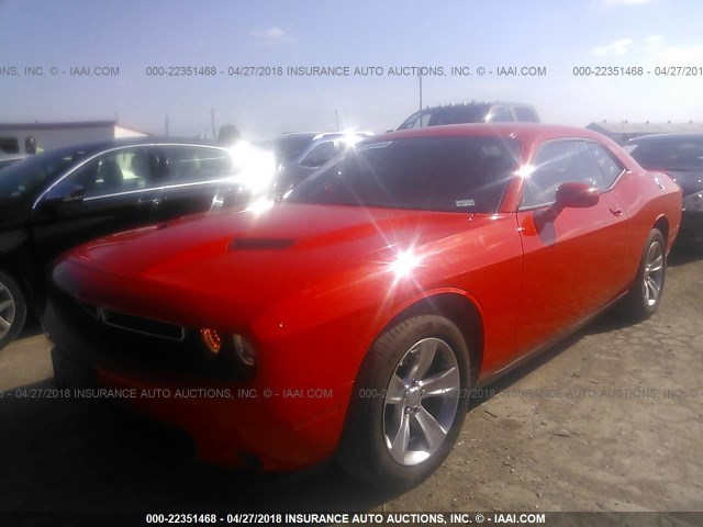 2C3CDZAG0JH121923 - 2018 DODGE CHALLENGER SXT ORANGE photo 2