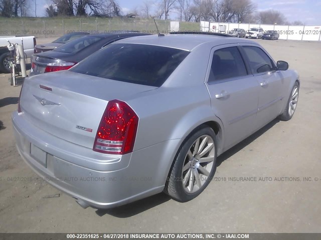 2C3LA73W98H149621 - 2008 CHRYSLER 300C SRT-8 SILVER photo 4