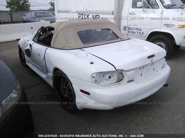 JM1NB353940403890 - 2004 MAZDA MX-5 MIATA LS WHITE photo 3