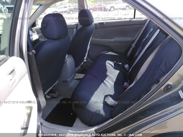 4T1BE32K82U534946 - 2002 TOYOTA CAMRY LE/XLE/SE GRAY photo 8