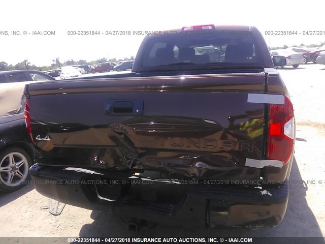 5TFAW5F11GX563236 - 2016 TOYOTA TUNDRA CREWMAX 1794/PLATINUM 棕色 照片 6