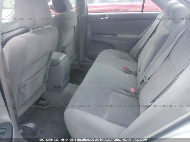 4T1BE32K35U549181 - 2005 TOYOTA CAMRY LE/XLE/SE ვერცხლისფერი ფოტო 8
