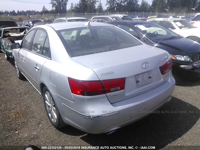 5NPEU46F59H415697 - 2009 HYUNDAI SONATA SE/LIMITED SILVER photo 3