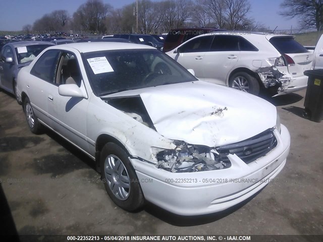 4T1BG22K81U820234 - 2001 TOYOTA CAMRY CE/LE/XLE 白色 照片 1
