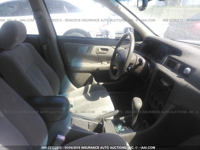 4T1BG22K81U820234 - 2001 TOYOTA CAMRY CE/LE/XLE 白色 照片 5