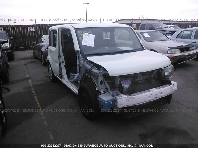 JN8AZ2KR9BT209292 - 2011 NISSAN CUBE S/SL/KROM WHITE photo 1