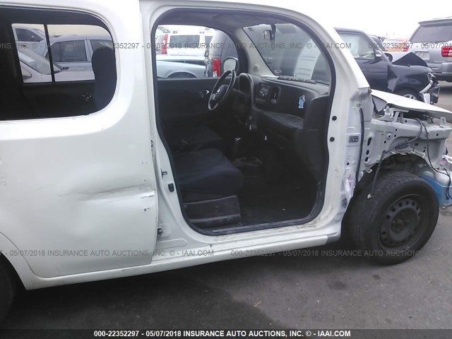 JN8AZ2KR9BT209292 - 2011 NISSAN CUBE S/SL/KROM WHITE photo 6