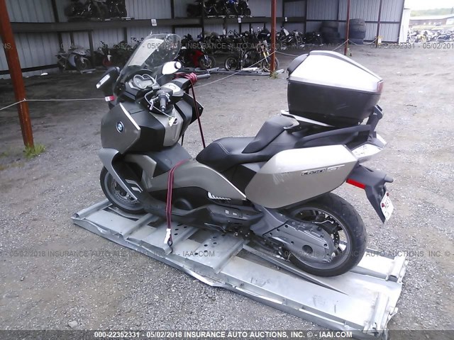 WB1013402DZC93751 - 2013 BMW C650 GT BEIGE photo 3