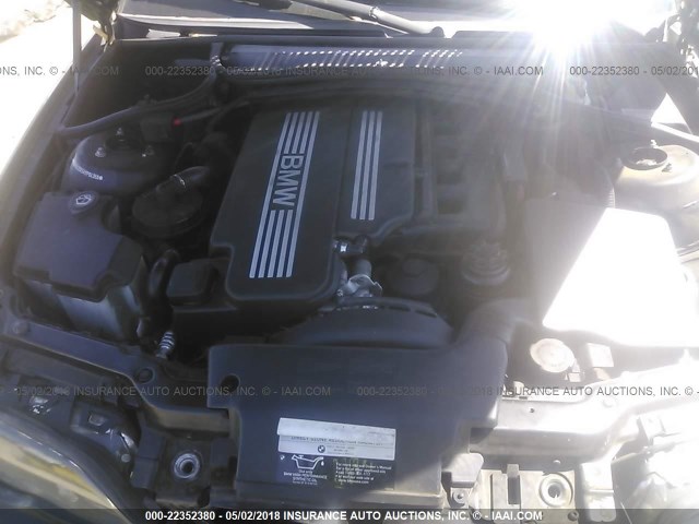 WBAAZ33454KP84368 - 2004 BMW 325 IS SULEV GREEN photo 10