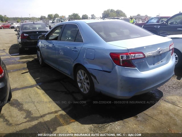 4T1BF1FK1CU559958 - 2012 TOYOTA CAMRY SE/LE/XLE 蓝色 照片 3