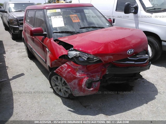 KNDJT2A55D7614413 - 2013 KIA SOUL RED photo 6