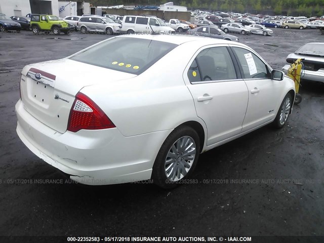 3FADP0L34AR183963 - 2010 FORD FUSION HYBRID WHITE photo 4