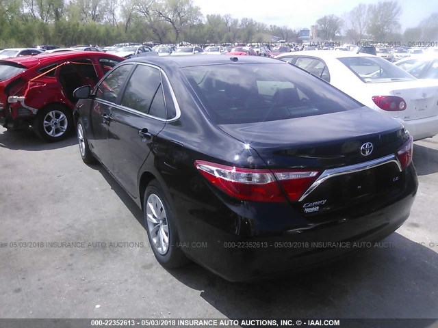 4T4BF1FKXGR524251 - 2016 TOYOTA CAMRY LE/XLE/SE/XSE BLACK photo 3