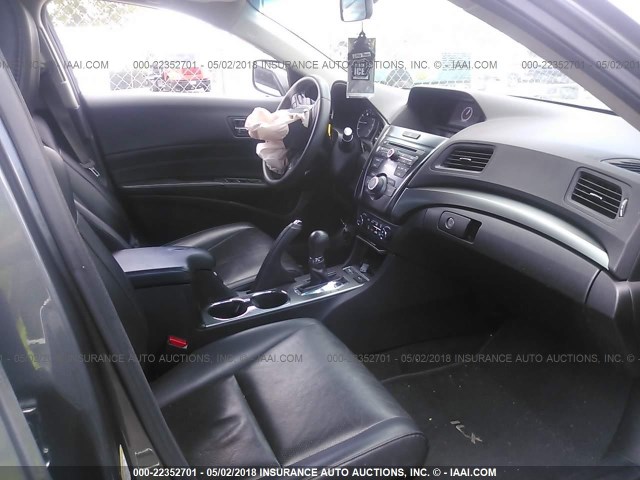 19VDE1F31EE010554 - 2014 ACURA ILX 20 GRAY photo 5