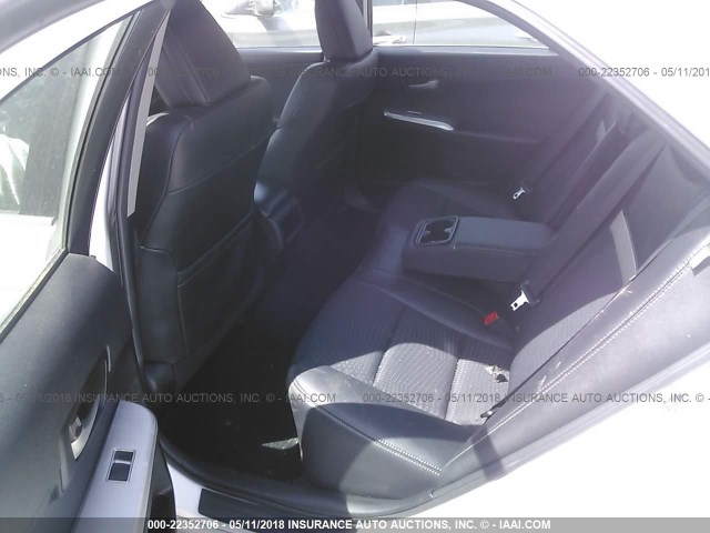 4T1BF1FK1CU562083 - 2012 TOYOTA CAMRY SE/LE/XLE WHITE photo 8