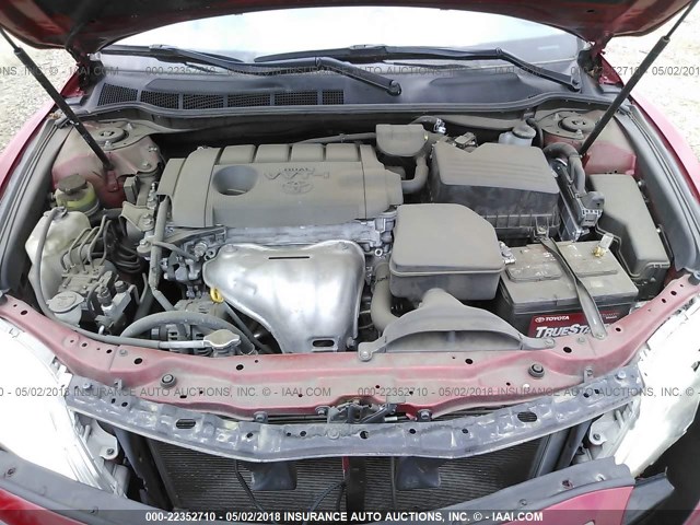 4T4BF3EK0BR121644 - 2011 TOYOTA CAMRY SE/LE/XLE RED photo 10