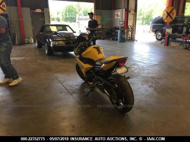 JYARJ18E29A005598 - 2009 YAMAHA FZ6 R YELLOW photo 3