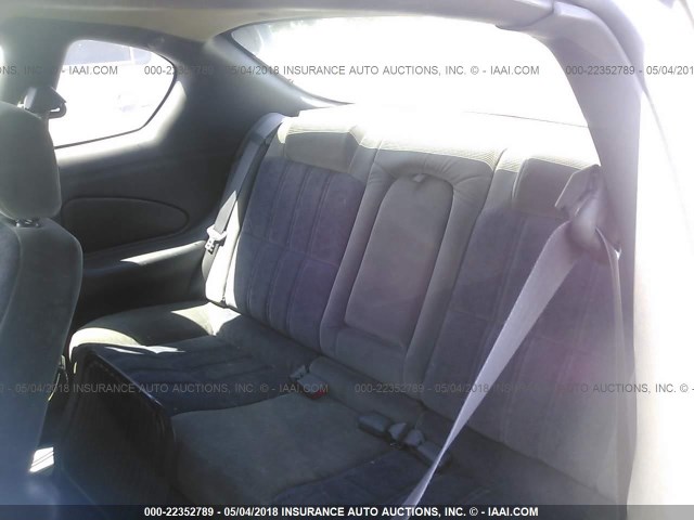 2G1WW12E0Y9280066 - 2000 CHEVROLET MONTE CARLO LS Ақ фото 8