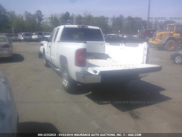 2GCEC19J081133789 - 2008 CHEVROLET SILVERADO C1500 WHITE photo 3