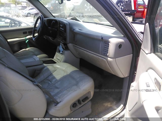 1GNFK16T81J275565 - 2001 CHEVROLET SUBURBAN K1500 BURGUNDY photo 5