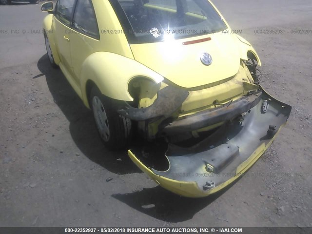 3VWBA21C1XM434961 - 1999 VOLKSWAGEN NEW BEETLE GL 黄色 照片 6
