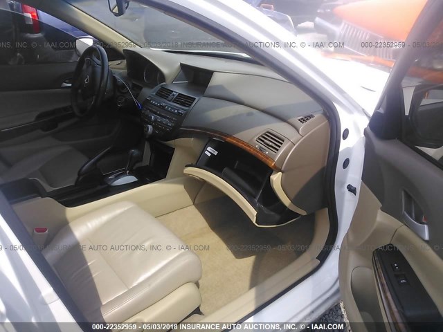 1HGCP2F80AA053294 - 2010 HONDA ACCORD EXL WHITE photo 5