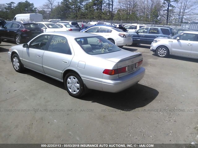 4T1BG22K31U094945 - 2001 TOYOTA CAMRY CE/LE/XLE 银色 照片 3