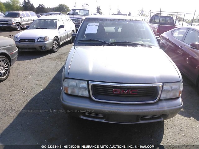 1GTCS19X238132812 - 2003 GMC SONOMA GOLD photo 6