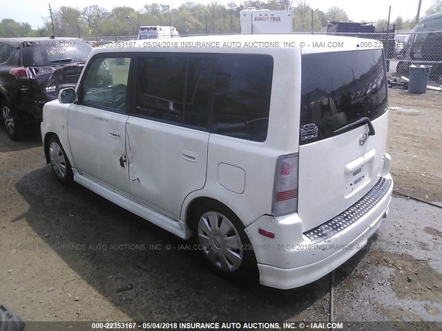 JTLKT324454012755 - 2005 TOYOTA SCION XB WHITE photo 3
