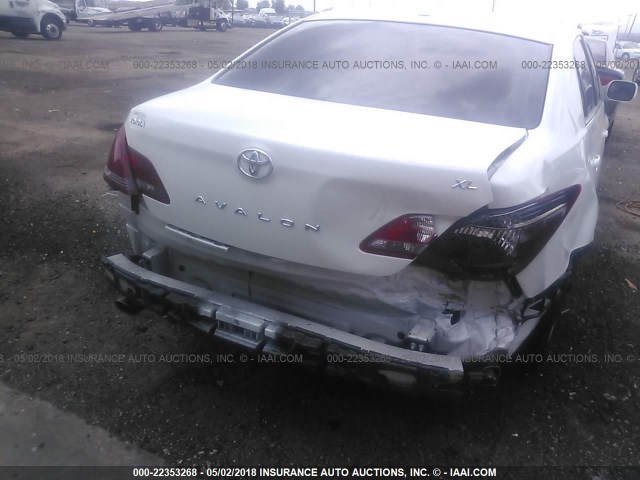 4T1BK3DB4AU355789 - 2010 TOYOTA AVALON XL/XLS/LIMITED WHITE photo 6