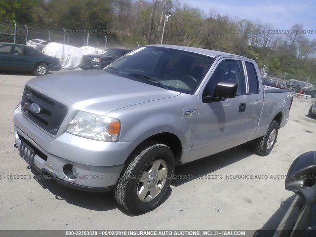 1FTRX14W16FB52592 - 2006 FORD F150 SILVER photo 2