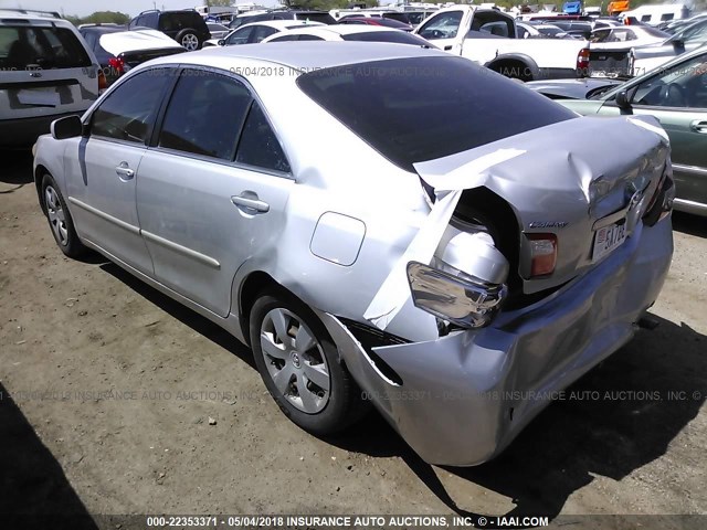 4T1BE46K48U260427 - 2008 TOYOTA CAMRY CE/LE/XLE/SE SILVER photo 3