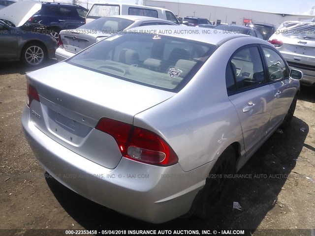 1HGFA16506L026557 - 2006 HONDA CIVIC LX SILVER photo 4