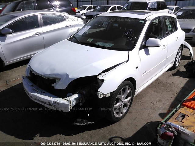 JM1BK344081787698 - 2008 MAZDA 3 HATCHBACK WHITE photo 2