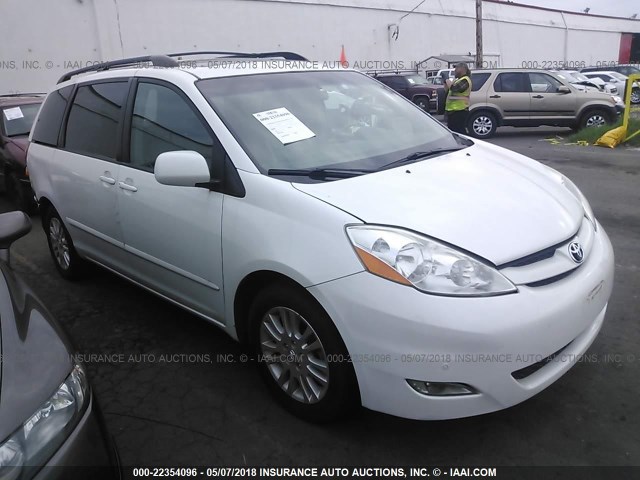 5TDYK4CC4AS335223 - 2010 TOYOTA SIENNA XLE/XLE LIMITED WHITE photo 1