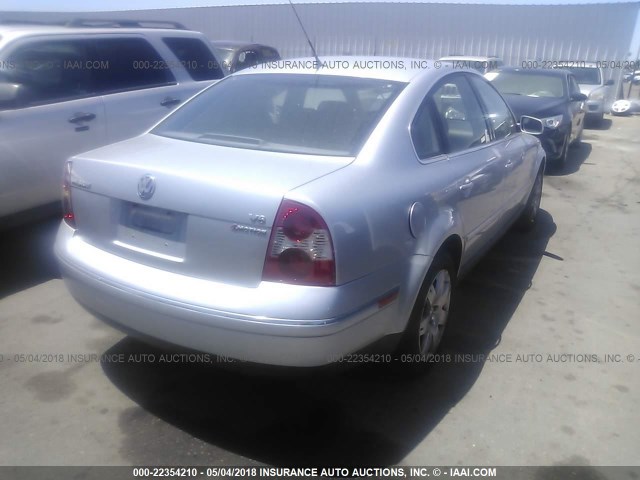 WVWTH63B13P114168 - 2003 VOLKSWAGEN PASSAT GLX 4MOTION SILVER photo 4