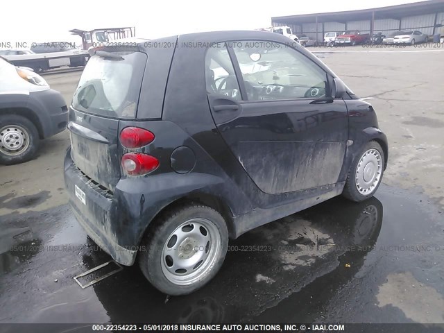 WMEEJ3BA6FK819149 - 2015 SMART FORTWO PURE/PASSION BLACK photo 4