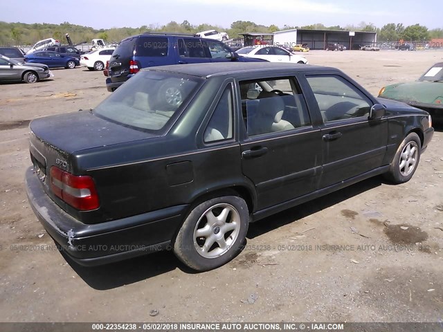 YV1LS5572W1514844 - 1998 VOLVO S70 GREEN photo 4