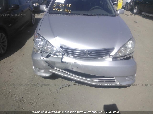 4T1BE32K66U110137 - 2006 TOYOTA CAMRY LE/XLE/SE ვერცხლისფერი ფოტო 6