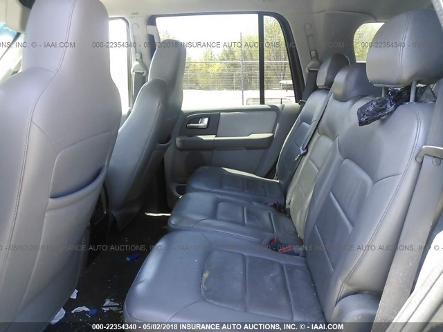 1FMFU16L74LA97350 - 2004 FORD EXPEDITION XLT BLACK photo 8