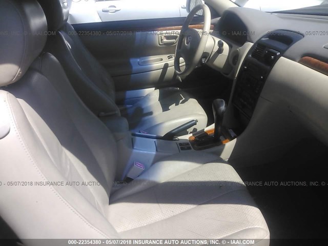 2T1FF28P82C600473 - 2002 TOYOTA CAMRY SOLARA SE/SLE თეთრი ფოტო 5