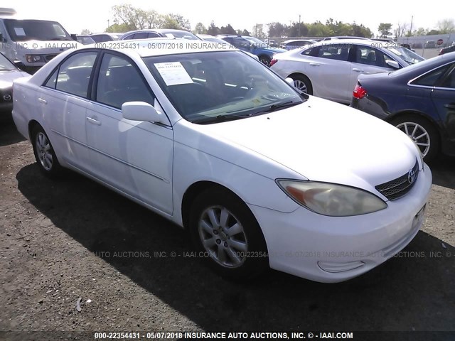 JTDBF30KX20078301 - 2002 TOYOTA CAMRY LE/XLE/SE 白色 照片 1